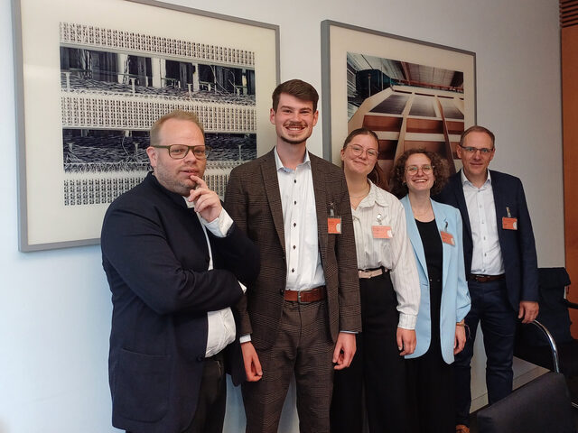 Projektgruppe Kassel bei einem Termin im Bundestag