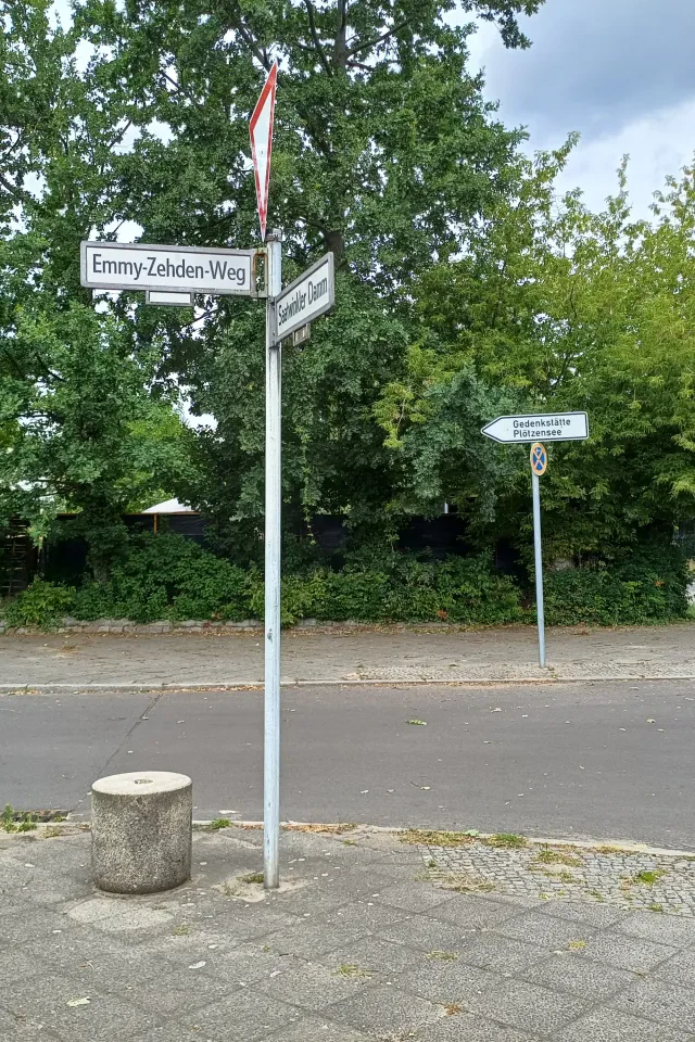 Bild von Berlin-Charlottenburg, Emmy-Zehden-Weg