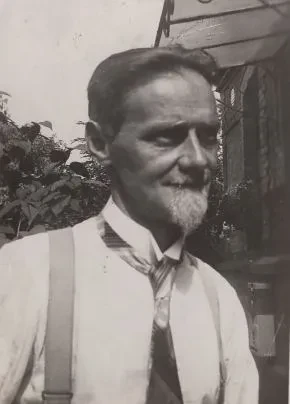 Foto von Adolf Buchholtz im mittleren Alter.