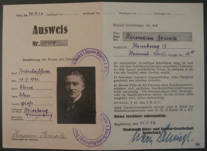 Missionsausweis von Hermann Bonatz, ausgestellt am 30.8.1932 von der Wachturm, Bibel- und Traktatgesellschaft in Magdeburg, mit Paßfoto.