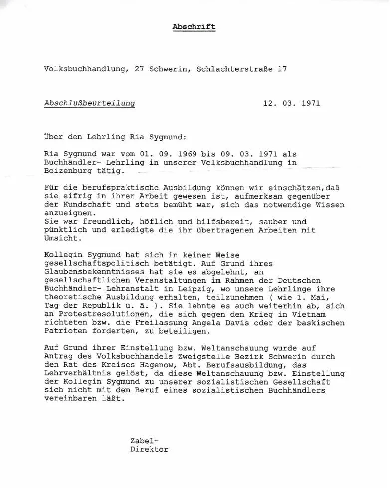 Abschlussbeurteilung der Schweriner Volksbuchhandlung für Ria Sygmund vom 12.3.1971.