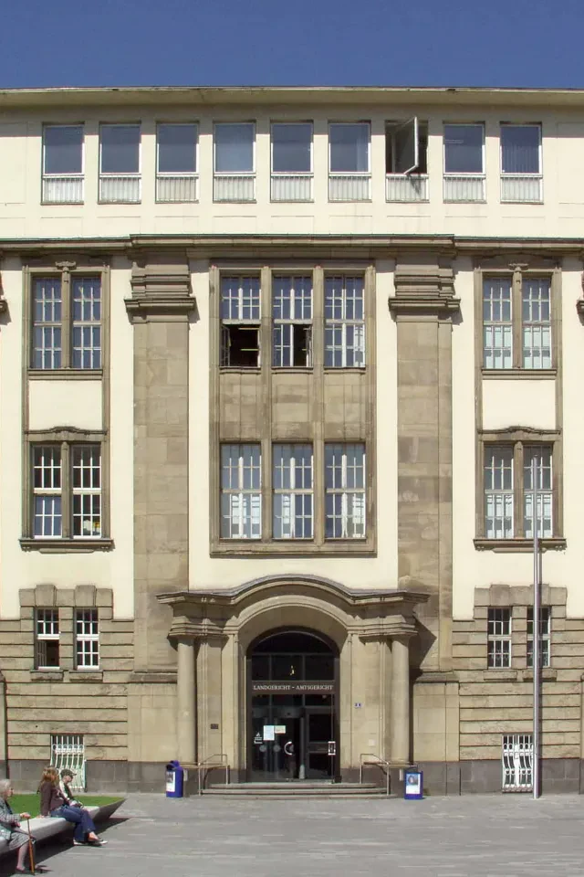Bild von Duisburg, Landgerichtsgebäude mit Gerichtsgefängnis