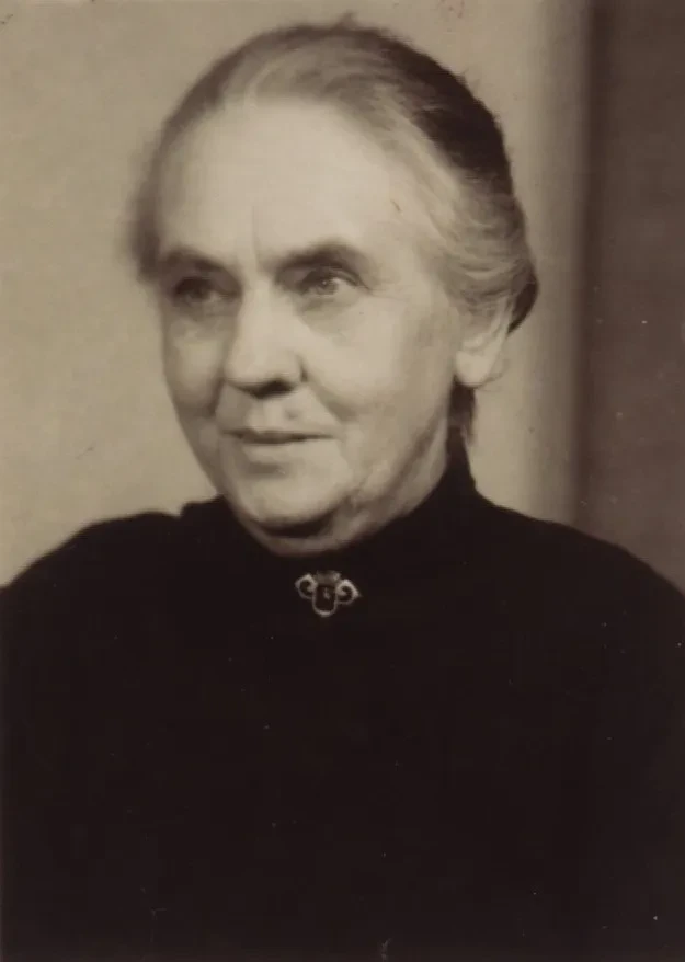 Portrait Anna Ebell, 1943.