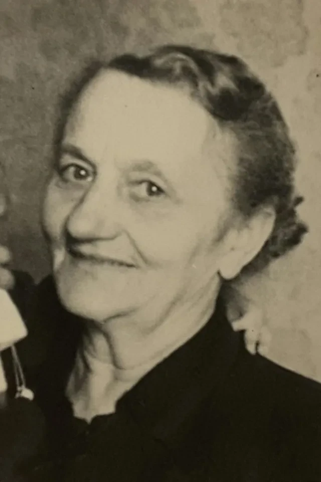 Porträt von Emma Tiesel