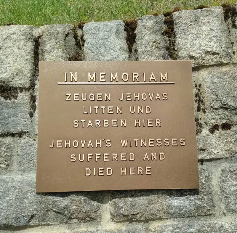 Flossenbürg_Gedenktafel