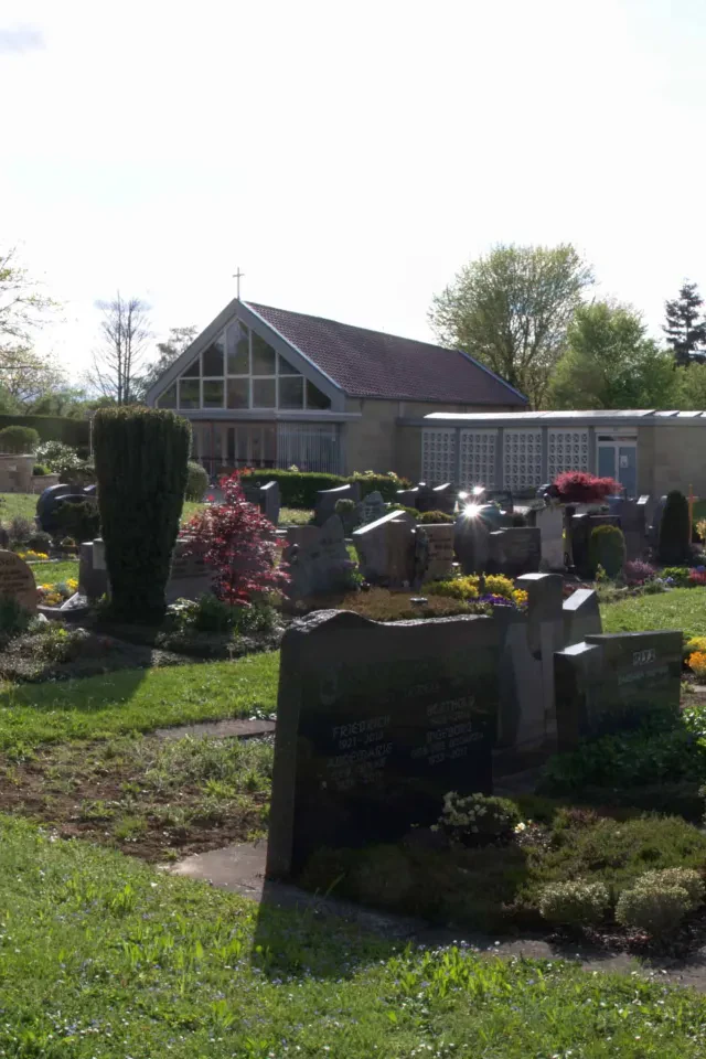 Bild von Sulzfeld (Baden), Friedhof