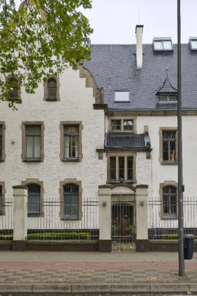 Bild von Krefeld, Husarenkaserne