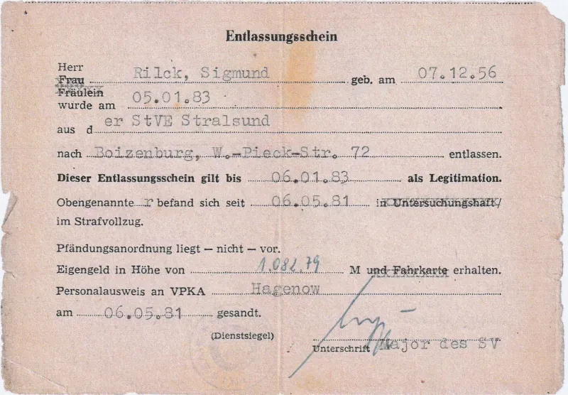 Entlassungsschein von Sigmund Rilck aus der StVE Stralsund vom 5. Januar 1983.