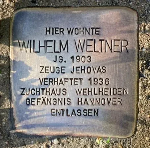 Aufnahme des Stolpersteins für Wilhelm Weltner