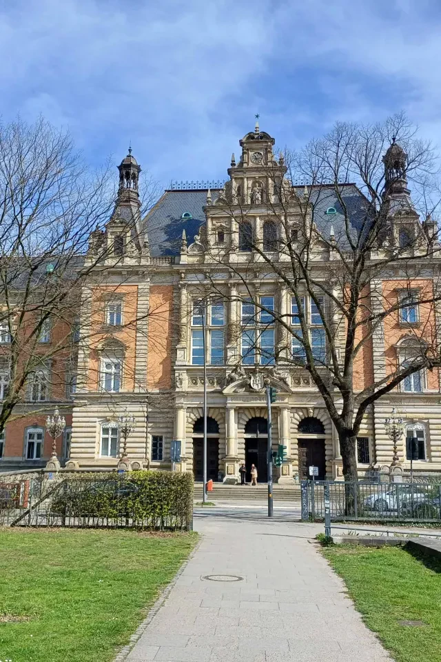 Bild von Hamburg-Mitte, Strafjustizgebäude am Sievekingplatz