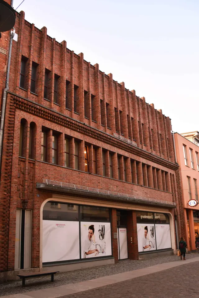 Bild von Stralsund, Westdeutsche Kaufhof AG