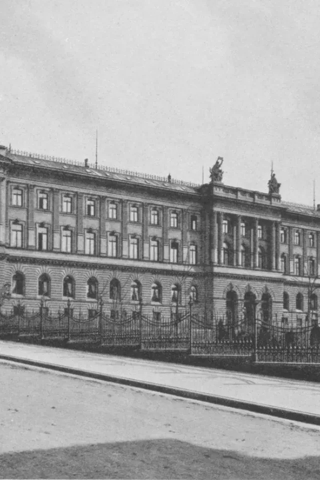 Bild von Stuttgart, Justizkomplex Urbanstraße
